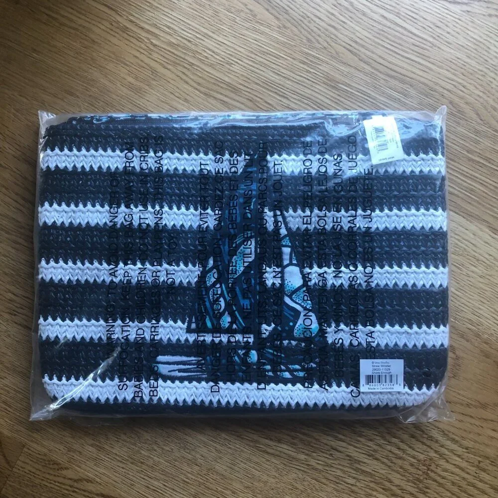 Vera Bradley Straw Wristlet Shore Enough NWT